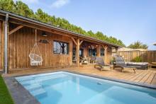 Techni-Piscine Construction d'un abri technique pour entretien de piscine à Forges-les-Eaux 76440